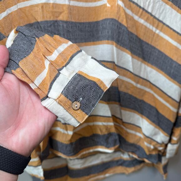 BKE Women's Long Sleeve Striped Tunic Top Mustard Multi Size Medium - Picture 5 of 6